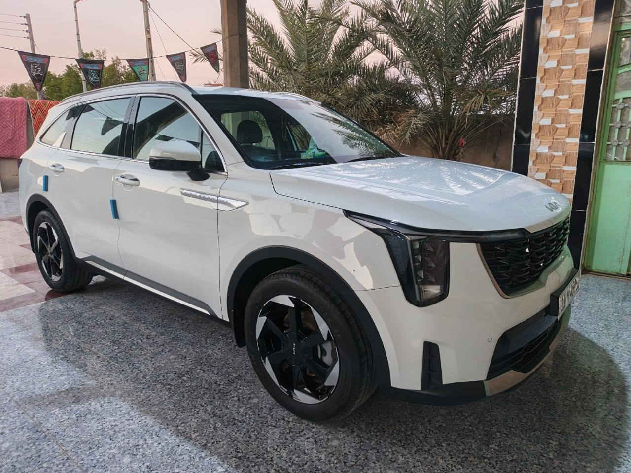 سورنتو موديل 2024.
4سلندر . كفاله عامه وضع الشركه 
باسمي تحويل ثاني يوم رقم بغداد 
السعر. 255 
مكاني بغداد . الزعفرانية 
***********

