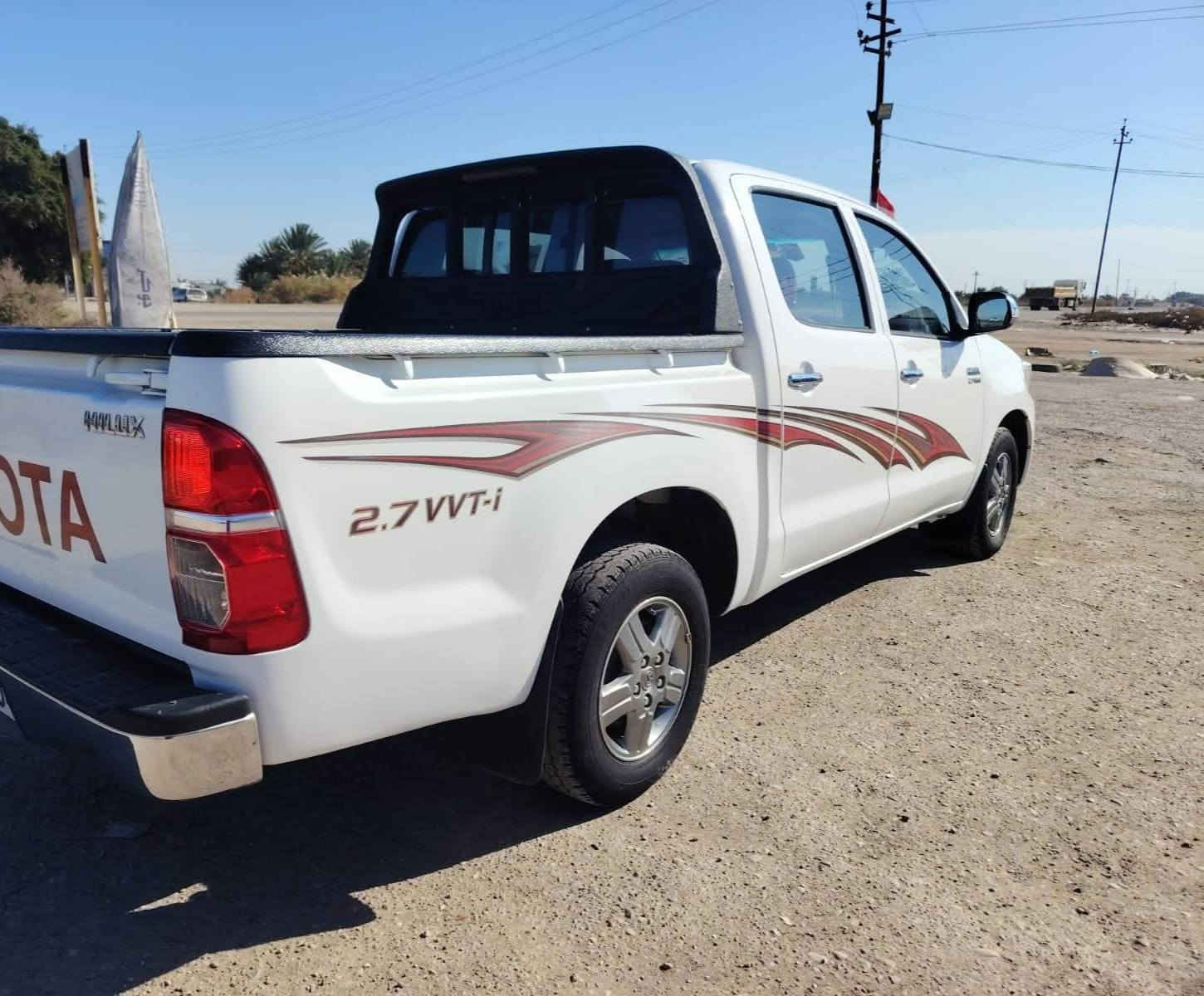 سلام عليكم 2014  كويتي رقم الانبار بسمي ماشيه300 مكينه  مفتوحه
خطه عل شركه تخم تاير حداديه جديده
سياره مال جناي استخدام شخصي
بيهه طخه بل جاملغ بي بارد الباقي كفالة عامه
مكاني الانبار حديثه ناحية بروانه الاستفسار *********** الخاص مغلق سعر 210 وبيهه مجال
