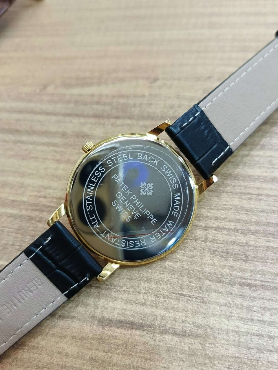 پاتك فيليب …. Patek Philippe
الحركه : كوارتز 
المواصفات : 
استيراد اوربي خاص بمواصفات سويسريه 
كامله …. Master U1
القطر : 40 m
السعر : 86 $ …… توصيل مجاني 
التواصل : خاص 
او … إتصال مع واتساب  ***********

#البصراوي
#للساعات
#للمتميزين 
#فقط
