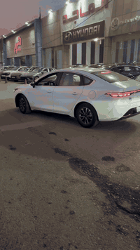 تهديكم شركة يونس العتابي  ابرز اسعارها وتوفر لكم  BYDSAEL فايف سيل فاي...