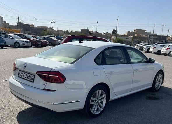 باسات 2019 فول مواصفات محرك 20 توربو مفتوح شرط بدون اي عيب
بيها جامرلغ و بونيد صبغ 
بصمه تشغل بيبان بصمه تبريد قطعتين داخله ملكي كشنات تدفئة
سعره 140 وبي مجال 
***********
***********
