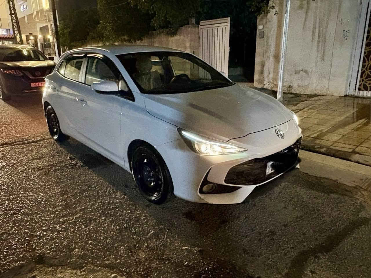 MG 2025
ابيض 

مشي السيارة 8KM 

بيها ضمان

رقم دهوك 

بدون ضرر 

مكان السيارة موصل 

السعر 105 وبيها مجال بسيط 

***********
