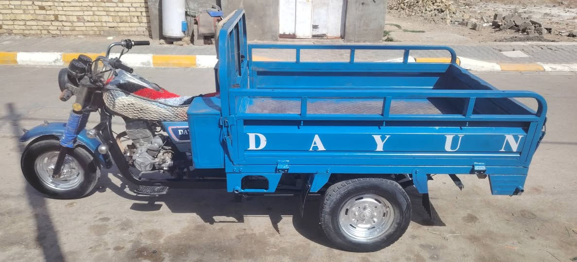 السلام عليكم للبيع 14 اوراق كامله شاصي مكفول جاهزه من كلشي السعر 1 و 200 المكان واسط  الحي الشراي يتصل ***********
