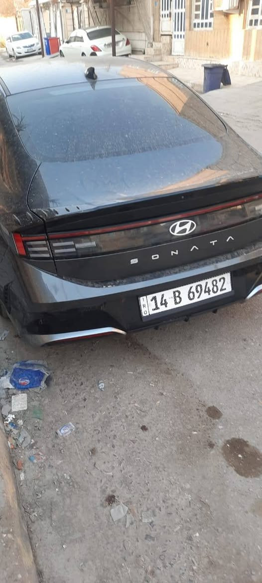 السلام عليكم
سوناتا 2025 وارد امريكي ضربته جاملغ وبنيد السياره بسمي 
مكينه 2500 تنفس طبيعي السعر 200 
للاستفسار ***********..متواجد على الفيس المكان البصره
