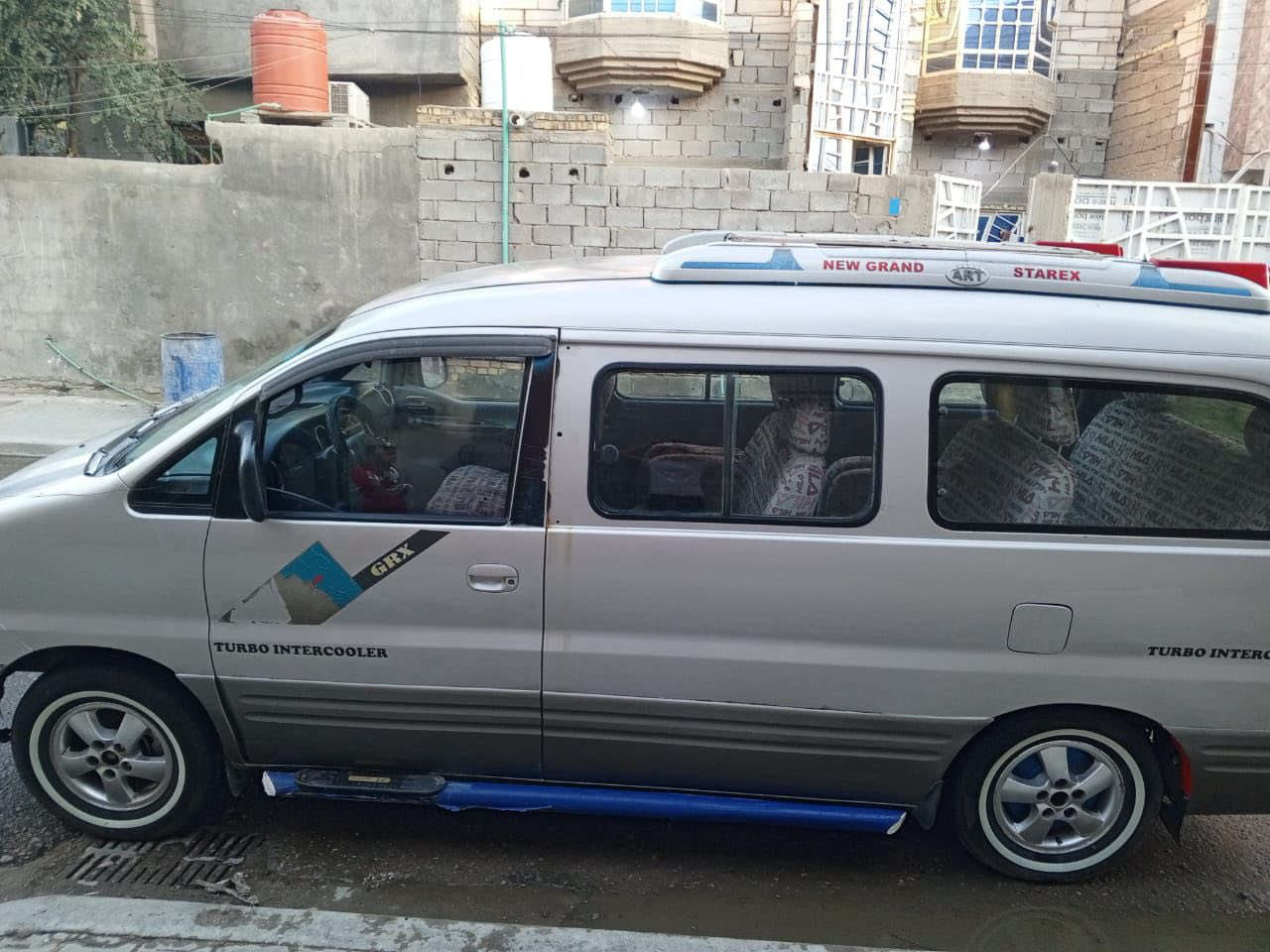 سلام عليكم ستاركس مصبوغه عام رقم نكليزي كير عادي مفتوح 2007 السعر 70بيها مجال قليل هاتف ‭0772 992 5625‬
