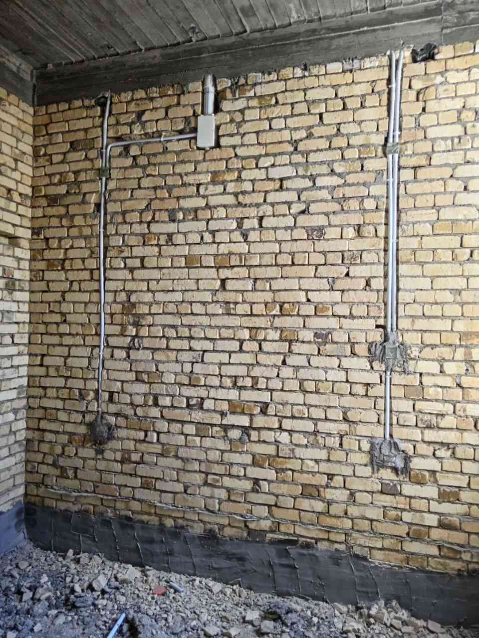 السلام عليكم آخر الأعمال تأسيس كهربا لبيت ٢٠٠ متر يحتوي كلشي سبالت كامرات وتاريث البيت شغل درجه اولى أسعار مناسبه للتواصل ***********
