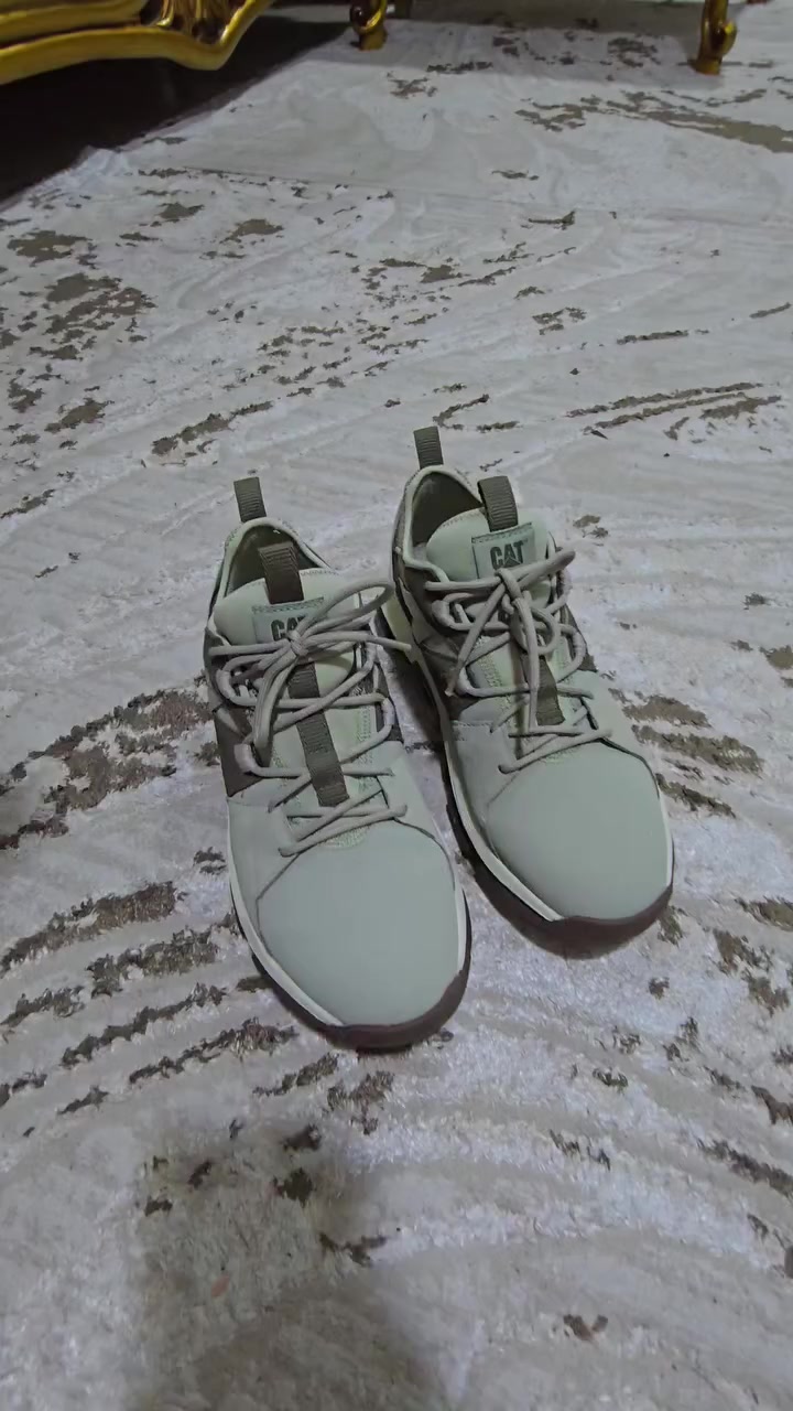 شبابنة الطيبين   اجلكم الله
احذية اصلية ونظافة واضحة بالتصوير   
واي حذاء مو اصلي  تاخذة للوكالة وبنفسك تتاكد ..
الاسعار   القطعة ٤٥ الف  ...
القياسات داخل الفديوات كلشي موضح ... رجاءا رجاءا لحد يعاملني اذا يخدمك السعر ادخلي وخاص وبالخدمة .. تحياتي للجميع  .. مكاني بغداد . وتوصيل متوفر ..


**إذا كنت صاحب هذا الإعلان وتريد حذفه لأي سبب، رجاءا أرسل رسالة إلى الدعم الفني**