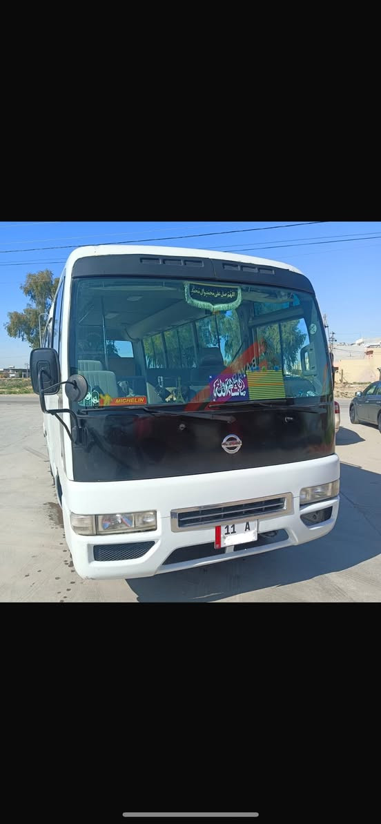 ***********
***********

2006

175
