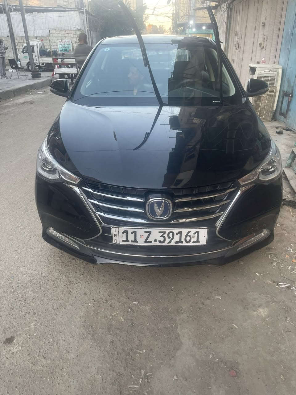 السلام عليكم

شانجان السفن L7 للبيع 

 ⁃ شانجان L7 

 ⁃ محرك 1500 اقتصادي

 ⁃ موديل: 2025

 ⁃ مكانين بارد خفيف

 ⁃ ما تزال السيارة داخل الضمان، 

شركة البخيت.

 ⁃ كل شيء بيها شغّال، ما بيها أي نقص.

 ⁃ شاشة، كامرة، حساسات.

 ⁃ مفتاح عدد 2 

 ⁃ رقم بغداد، باسمي. حره

 ⁃ مكان السيارة: بغداد شارع النضال

ماشية 27 الف 

 ⁃ السعر: 102وبيها مجال قليل

 ⁃ رقم الهاتف ***********
واتساب موجود
