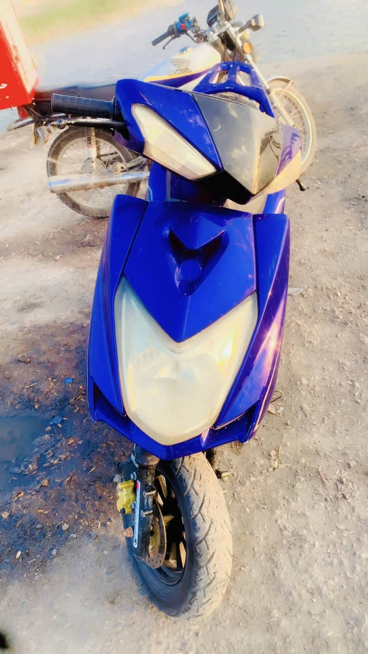 دراجه سكنس حديث كلشي شغال بيه هندر سلف كهرباء شغاله نكره سلف او وين ماتريد ترايك كبل الشارع ماذب عليه ربع السعر ٣٥٠ او بيه مجال الشراي مكاني الحيانيه شارع القائد
محتاج او ريد ابيع هاذ رقمي /***********/1
