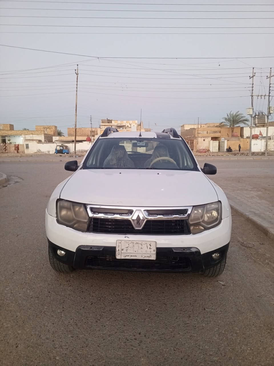 رينو داستر موديل 15 اوتو تماتيك //سياره مكفولة من الضربه والمعجون كهربائيات عل وضع الشركة كير مكينه ياباني كفاله مكينه 1800 سياره حداديه تخم تاير كله شغاله جاهزة ربع دينار ما تصرف عليه مال جناي. ترايك بليعجبك. وين ما جان.   السعر 👈.   65.  وبيها مجال العنوان العمارة 🦅 مكلف بنشر شراي تصل علا صاحبه 📞‏‪***********‬‏
