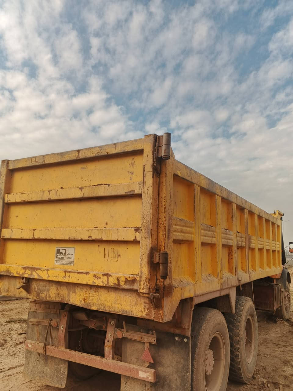 بدي للبيع نضيف 16متر ونص رقم الفاتف***********
