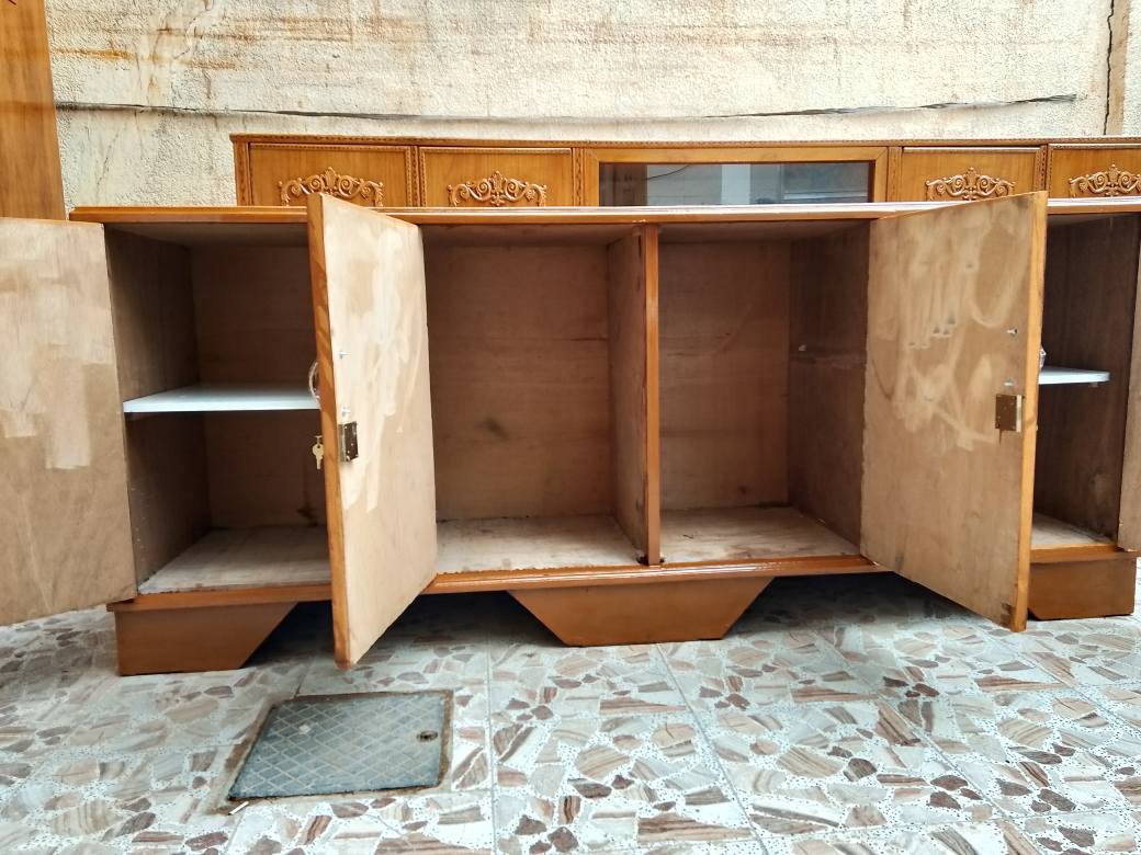 السلام عليكم بوفيه مترين ونص تزكام درجه اولى مستعمله السعر 115 وبيه مجال المكان نجف الاشرف الشراي يتصل على الرقم *********** ويوجد توصيل داخل النجف الاشرف @إشارة النجف, العراق
