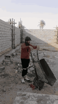 ***********السلام وعليكم  اي شخص محتاج صب رباط او صب البيت من الداخل اوصب فوك تصليطه يرسلني كادر كامل من خباطه وعمال شغل نضيف ***********وتساب.
