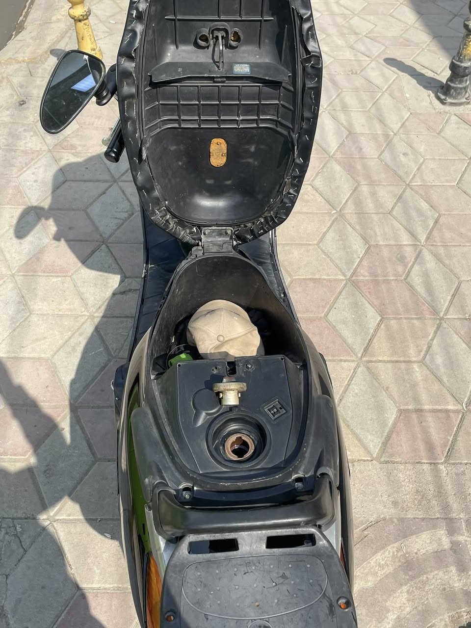 السلام عليكم سبيسي للبيع دراجه نظيفه وخير من لله شوفت عينك سويت بيهه ادامه قبل فتره الدراجه ناعمه وخرسه وبل صور مو مثل ما تشوفهه احلا بهواي مكتني بغداد بغداد الجديده سعره600 وبيهه مجال حك الجيه وتدلل. رقمي ***********
