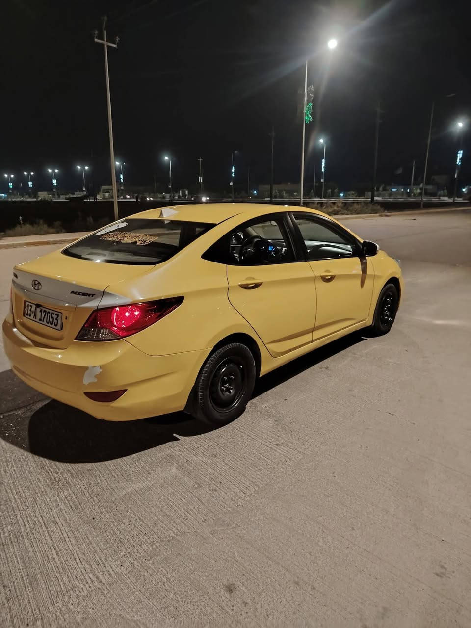 السلام عليكم ورحمة الله اكسنت 2013 وارد خليجي 1600 قطرتين المرغوب السياره جاهزه تخم تاير جديد تبريد ثلج السياره حلوه خير من الله السياره بسمي تحويل ثاني يوم سونارها  مكفوله من ضربه  السعر ٨٣ وبيها مجال رقم الهاتف ***********
