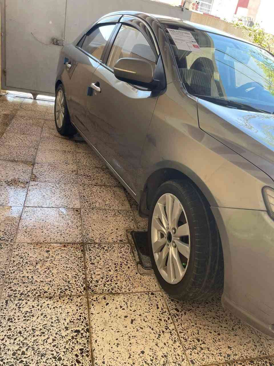 السلام عليكم كيا سيراتو 2012 رقم اربيل سياره بدون صبغ بس قبق جنطه مبدل ونفس لون بدون صبغ سياره جاهزه تبريد ثلج مكينه كير حداديه تخم تاير خير من الله كهربائيات كله شغاله مكان سياره كربلاء رقم الهاتف *********** سعر 90
