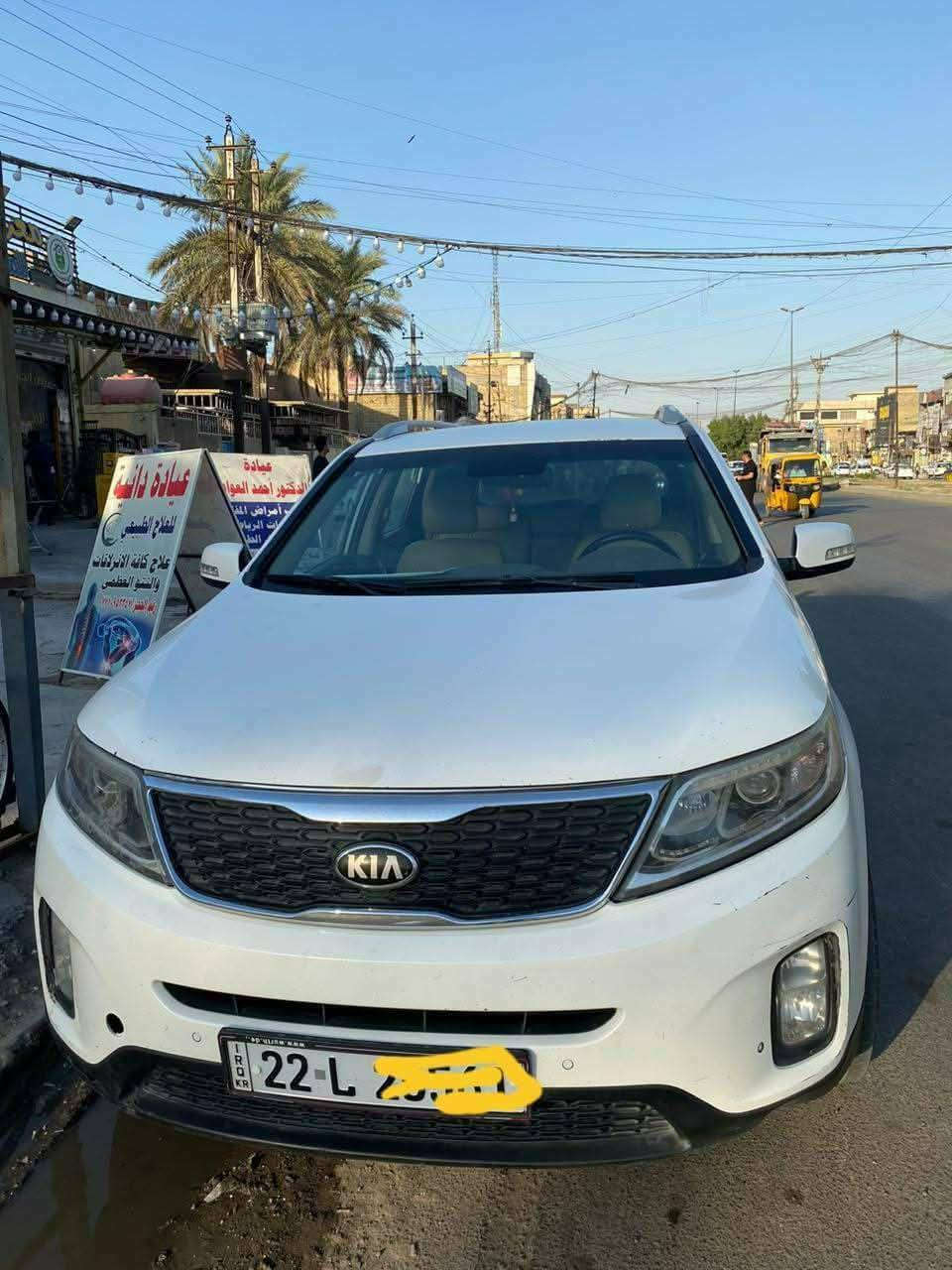 للبيع :
كيا سورنتو موديل 2013 شكل 15 وارد خليجي
السياره 4 سلندر (دوش)
 7 راكب
مكاني/ بغداد : الامين
رقم السياره  اربيل الشكل الجديد الدولي
بيهه ضربه بالجاملغ الخلفي الايمن والقماره مرشوشه توحيد لون ويوجد بها شخوط ودحجات بسيطه
المواصفات:
.تبريد3 قطع
.حساسات امامي
.تخشيب بيبان صاج
.مري شفط
.اشاير بلمري
.تحكم ستيرن
.تبريد 3 قطع 
.بروجكتر كهربائي يتحرك عند تغير المسار
.نظام ايكو
تبريد جديد 
. 5 ويل كب حجم 19
السياره نظيفة 
كير مكينه دواخل كله جديد
السعر 135 وبيهه مجال بسيط حك الجيه
رقم الهاتف
***********
