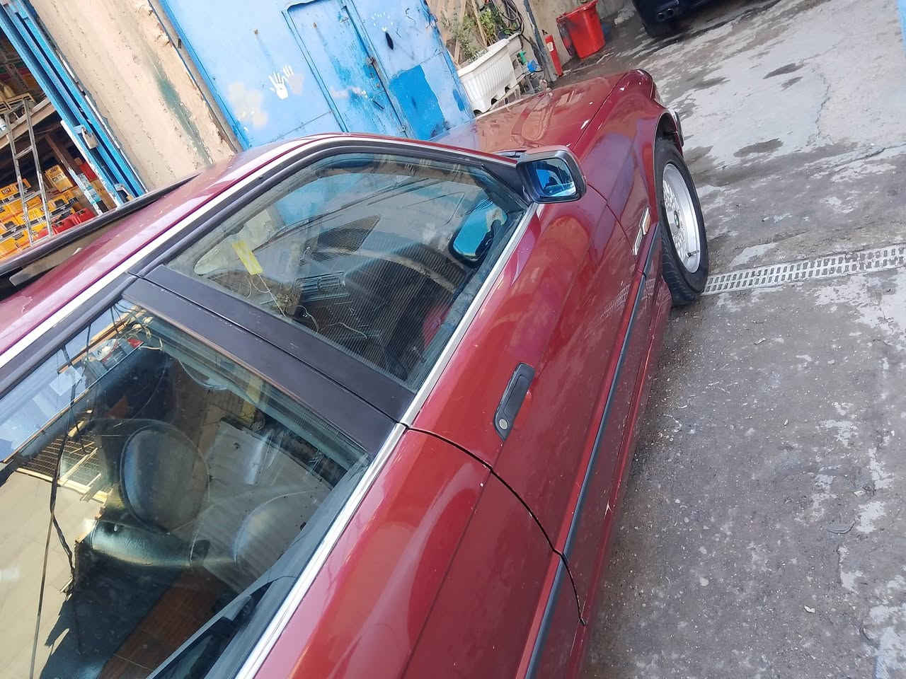 السلام عليكم شباب 525 مسكر فانوص للبيع موديل 1993 فول مواصفات تحكم ستيرن دبل ايرباك صاج برده خلفيه تلفون كشنات جلد اسود كهرباء وخزن ميموري بجم عريض صدر خلفي وامامي جديد كير محرك شرط
عنواني بغداد 
***********
