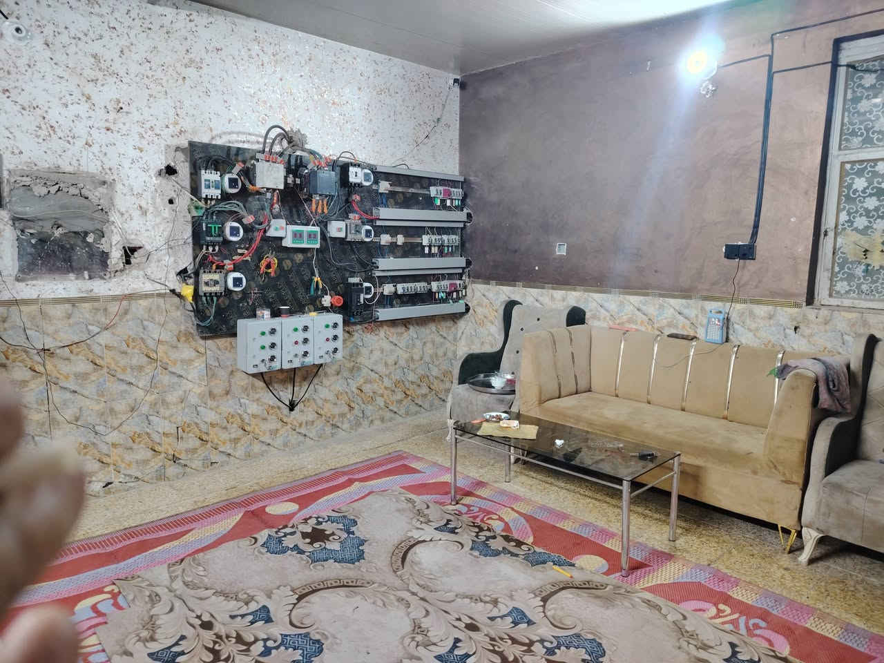 سلام عليكم موقع البيع مكان الشعب الغرير ***********
