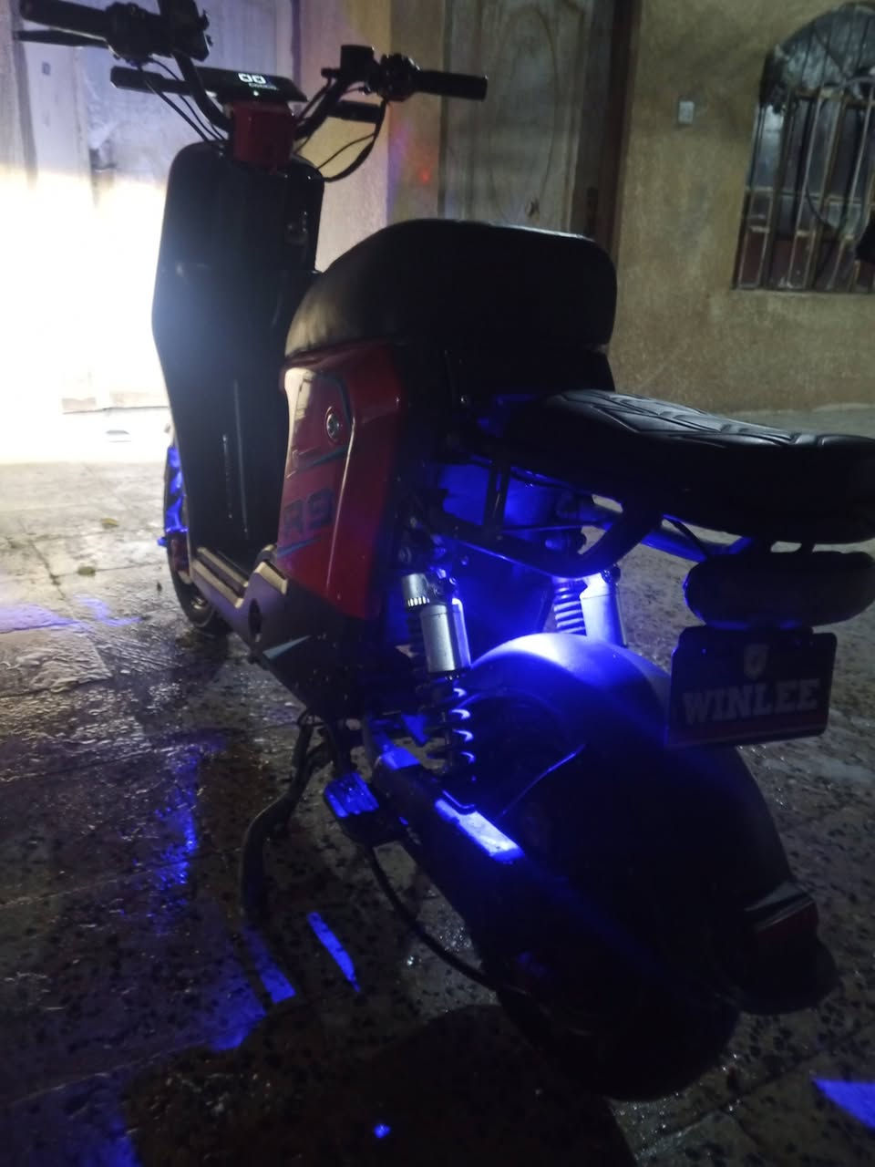 سلام عليكم ار تسعه للبيع نضيفه جدن جدن بطاريته مادري شببهن ما يشحنهن انه ابيع بطاريت هابطه دراجه نضيفه وكهربايته كلهن شغاله مكاني بصره ابي الخصيب سعره250وبيه مجال هذه رقمي***********
