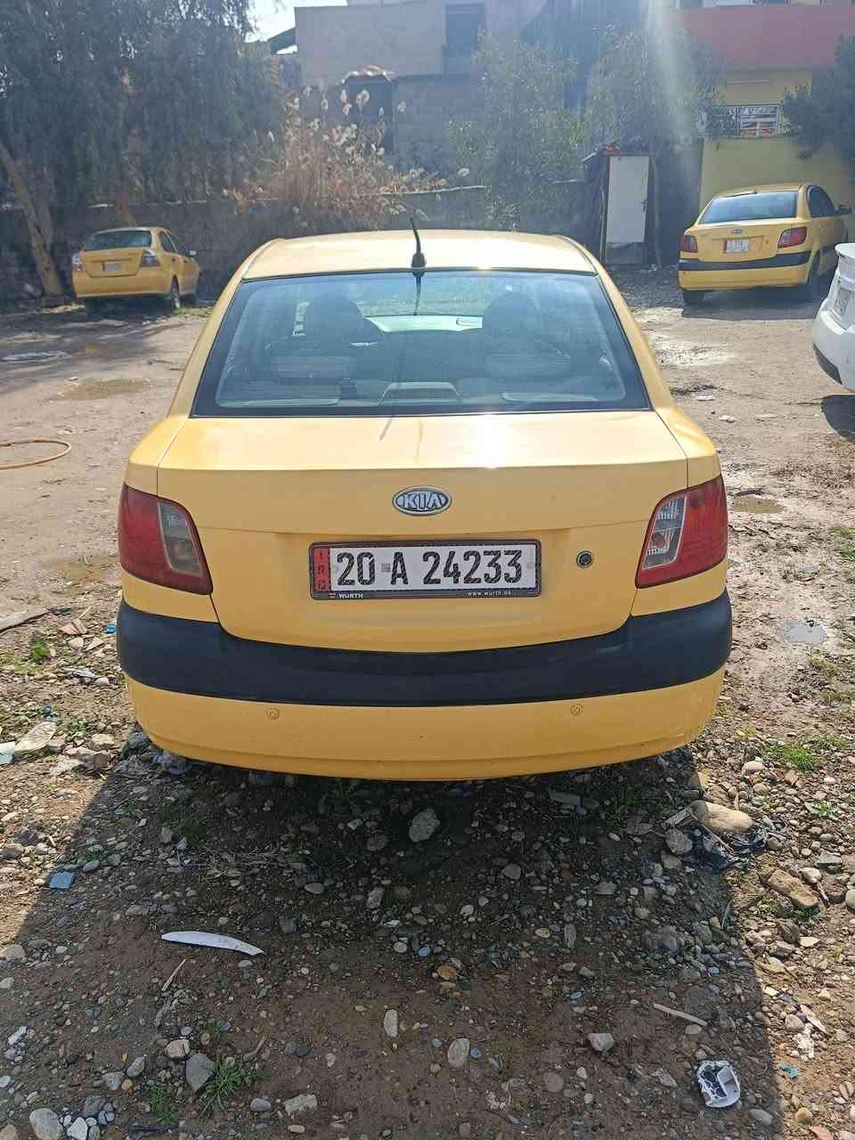 كيا ريو 2008 رقم ديالى انكليزي وارد امريكي تحويل شرط بالموصل هزة جديده  مصفرة من الهيئة والغرامات سيارة جاهزه تبريد وتدفئه (كير عادي) ضرر جاملغ امامي مكاني الموصل حي بيسان 
السعر 70 بي مجال بسيط ***********
