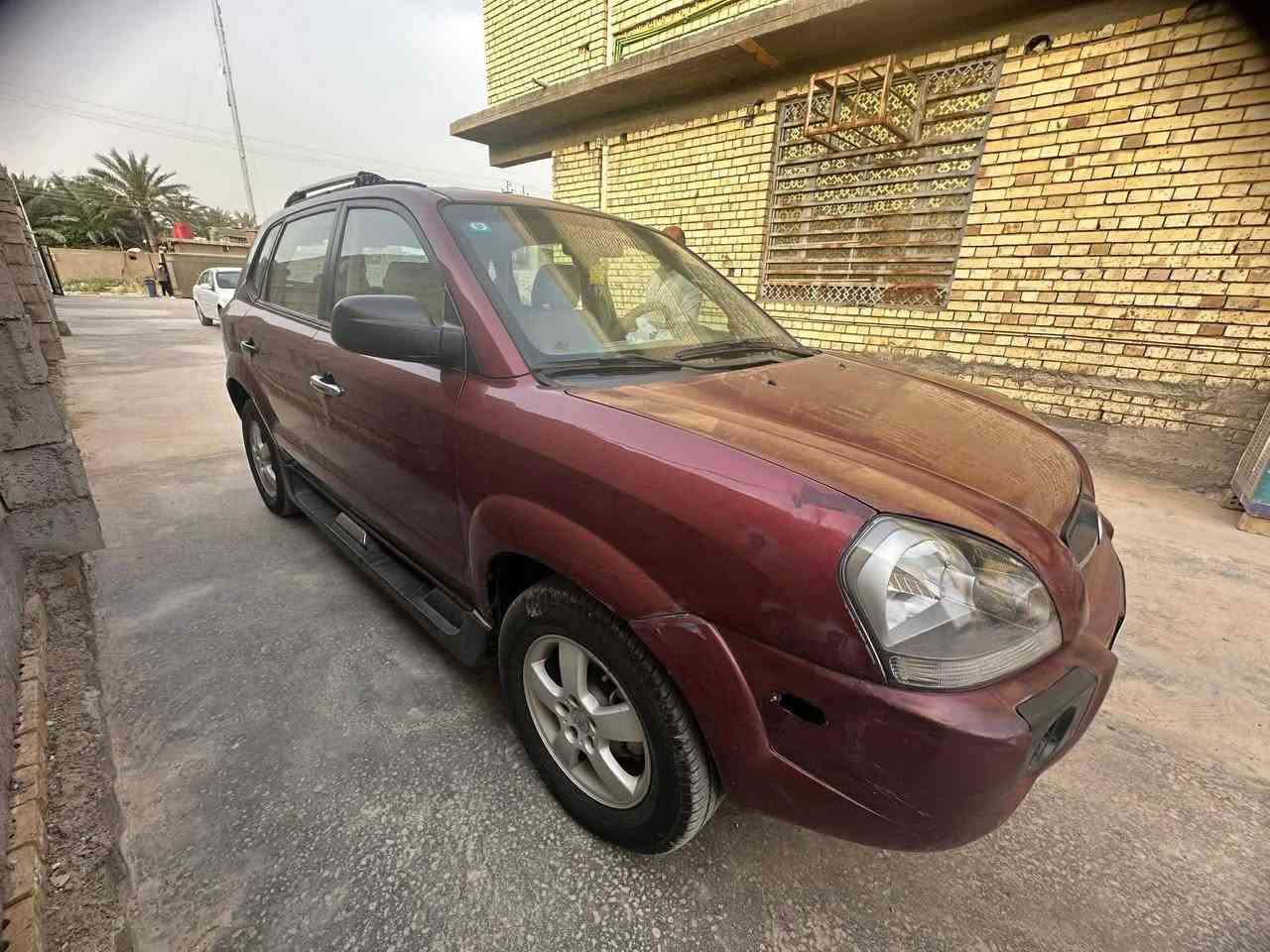 توسان موديل 2007
رقم بغداد باسمي 
وارد خليجي 
محرك دوش 

***********
