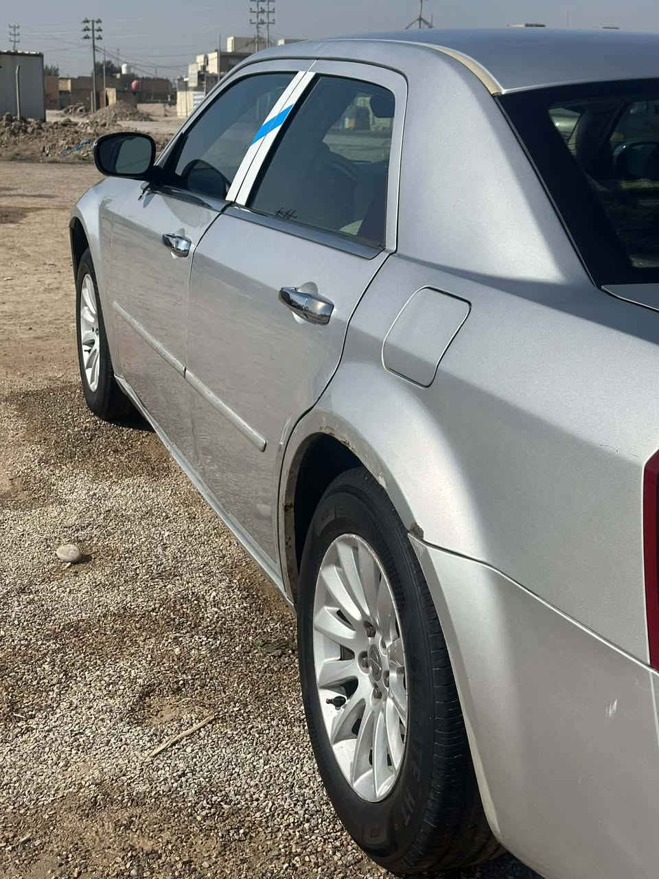 اوباما 2009 مكفوله من الظربه والحادث صبغ هلالات خلفيه فقط والباقي مكفوله من الصبغ بيبان خلفيات فتح تطبيك رقم اربيل جديد 
سنويه لل 30 بأسمي بيع او مراوس بجارجر  11.12وانطي فرق حسب الاتفاق 
***********
***********
اتصال +واتساب
السعر 127
