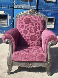 تخم ملكي • ١٠مقاعد • دلي عباس