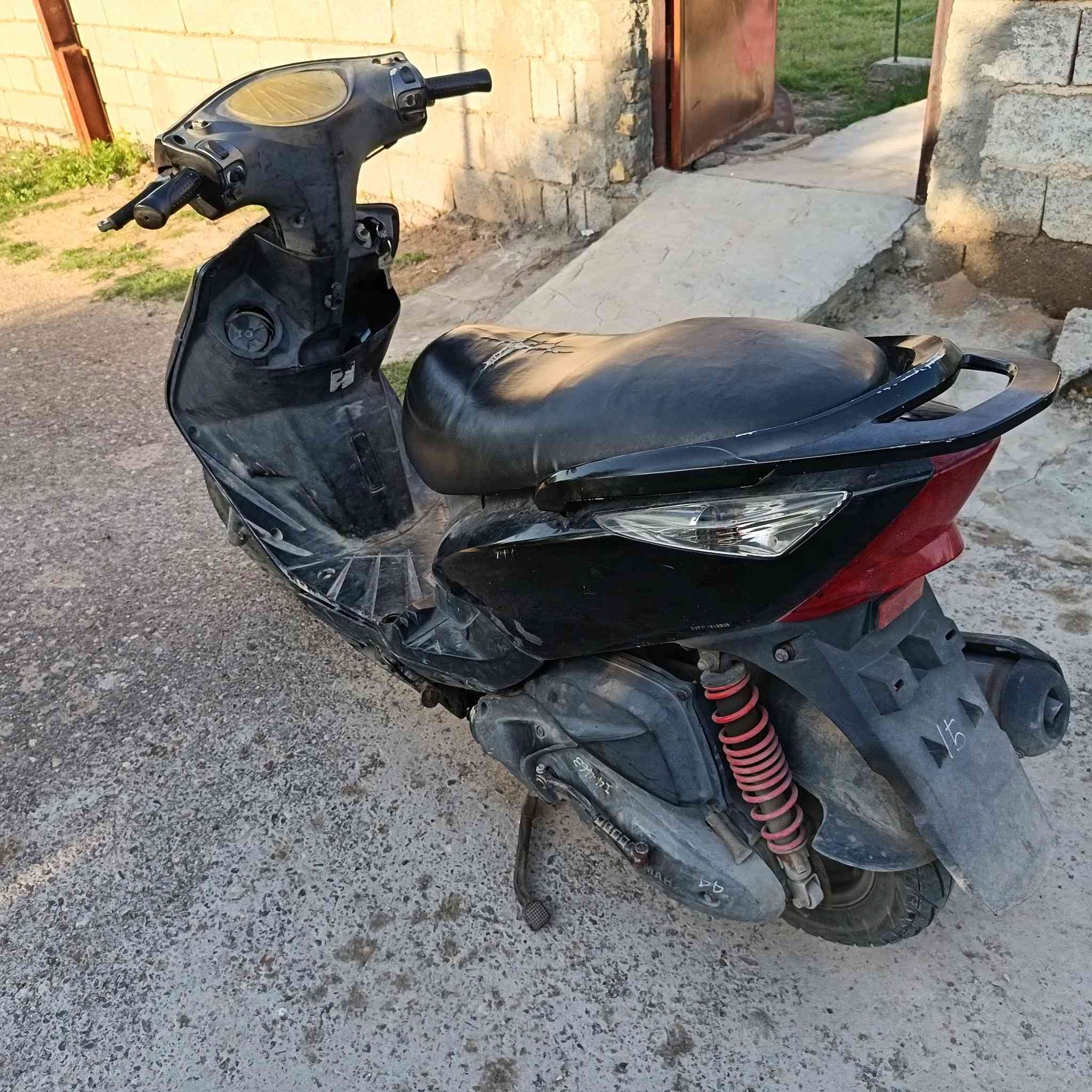 دراجه نظيفه كهربائيات تشتغل
بس بيه شغله وحده ما تشتغل من السلف
تشتغل هندر بس الله شاهد من الهندر نكره وحده تشتغل مكاني تاجي قرب جسر ذراع
***********
