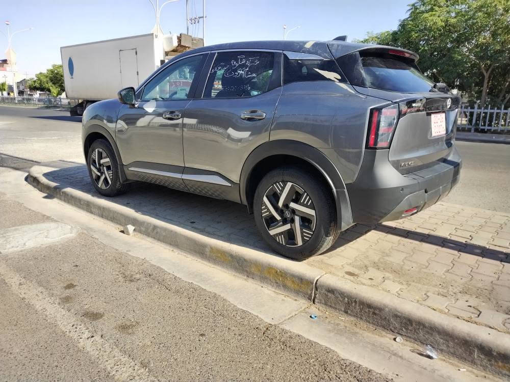 ..نيسان كيكــس 2025//SV
..السعـر 173$
..العــداد 15 الــف مــايل
..الضـرر قبـغ صنـدوق +جـامـرلغ خلـفـي سـكن صبـغ
..المواصـفات 
..4سلنـدر حجـم 2000
..بصمـة .تشغيـل بصـمـة
..اوتـومـاتيـكCVT
..مقـاعد قمـاش
..شـاشة يـدعـم ابـل كـاربلـي +انـدرويـد اوتـو لاسلكـي
..الـنضـام الصـوتـي 6سمـاعـات
..المكيـف اوتـوماتيـك
..شـاحن لاسلكـي 
***********

*********** كركوك, العراق
