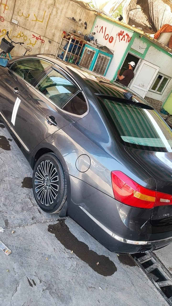 كيا كادنزا موديل 2012
خليجي فول Vip

مواصفات السيارة 

محرك 3500. V6.  ✅

كشنات كهرباء.      

مري شفط

بصمه ابواب

بصمه تشغيل

تبريد قطعتين

برده خلفية

كشنات جلد

كير محرك نظيفات

تدفئه تبريد ثلج 

اشاير مري 

نضام ترحيب  

حساسات خلفية جانبيه

سونار مرفق بدون دواخل

رقم ربيل دولي  

سعرها 97 $ وبيها مجال حك الجيه 

للاستفسار ***********بي وتس عنوان فلوجه
