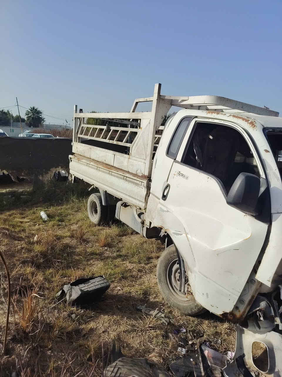 سلام عليكم سياره البيع رقم سلمانيه سعر ٣٠ ورقه  العنوان بابل جبله *********** x***********
