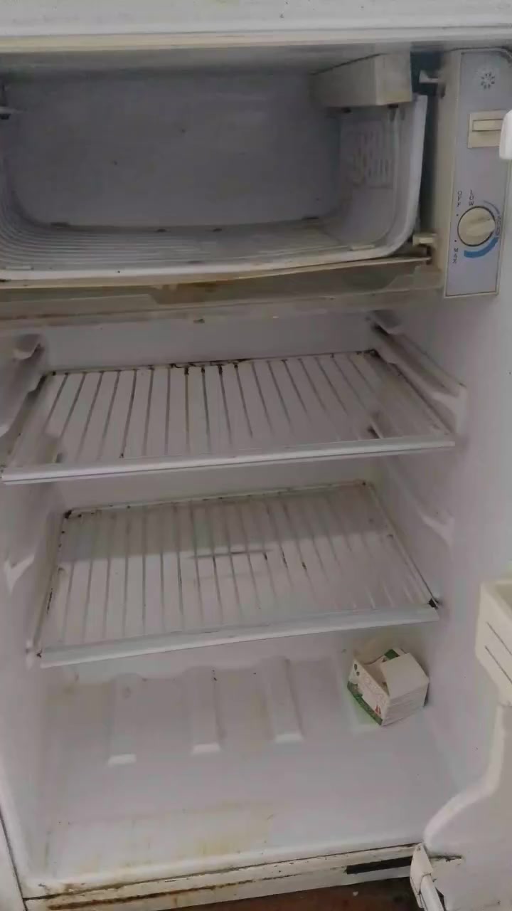 السلام عليكم للبيع نظيفه شغاله 75


**إذا كنت صاحب هذا الإعلان وتريد حذفه لأي سبب، رجاءا أرسل رسالة إلى الدعم الفني**