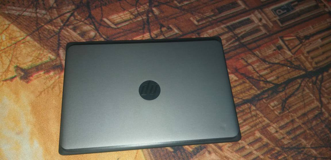 لاب توب كروم نضام موبايل شاحنه تايب سي نضيف كلش سعر 65 بي مجال تفاصيل خاص او تصال ***********
