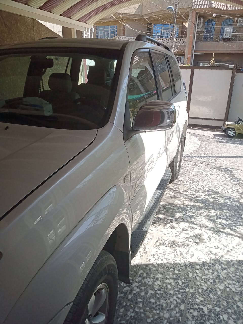 السلام عليكم برادو 2009 كويتي بأسمي سنوية 27 محرك 6 سلندر محرك وكير وتبريد كفالة سياره فول مواصفات كشنات جلد بيها تبديل بنيد والقديم موجود شواصي ولغود بلادية سياره جاهزه السعر 175 وبيها مجال بغداد الزعفرانيه *********** م ***********
