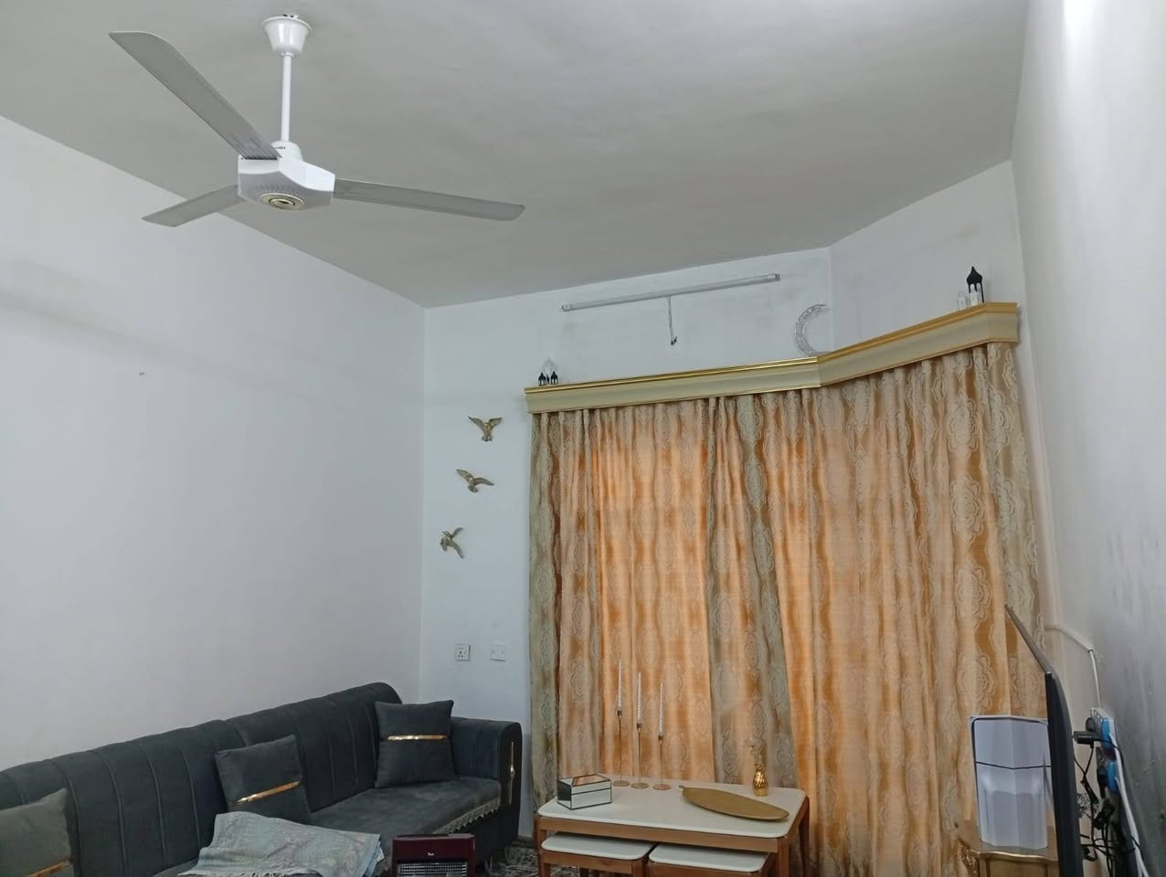 خانوو بو فروشتن له كةرةكى شيخ احمد
100م روو له قيبله
واتساب ***********
......
بيت للبيع بمنطقة شيخ احمد
100م واجهة قبلة
واتساب *********** أربيل, العراق
