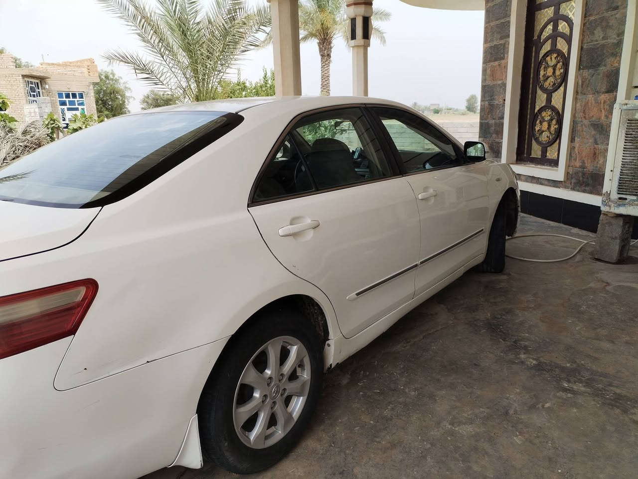 سلام عليكم كامري للبيع 2008خليجي مكفوله من الصبق بيه بارد قليل تبريد كير محرك مكفولات مكان سبع البور ذراع دجله *********** السعر ١٢٠ وبيه مجال
