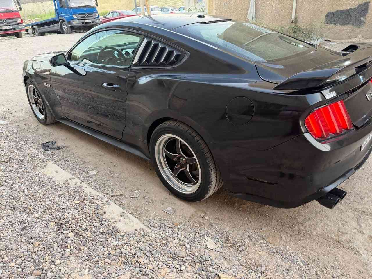 سلام عليكم بيع او مراوس  موستانك 2015
 ايكوبوست بريميوم 
فول مواصفات 
كشنات كهرباء
نقطة عمياء 
كشنات تدفئة و تبريد 
داخل 7 الوان 
كشنات جلد 
شاشة كبيرة 
تحكمات ستيرن 4 جهات 
رقم بغداد انكليزي
هزة و سنوية جدد 
وارد امريكي حادث امريكا جاملغ امامي و جاملغ خلفي 
وبالعراق صايرة بيها كم قطعه صبغ اقل من الحزام . جاهزة كير و مكينة و صدر و تبريد . 
عليها بدي كت جي تي 
ويل ويلد تو سايز 
شوته afe
عطاس تيربو 
سعرها 106
 و بيها مجال بسيط 
و ترهم مراوس حسب القناعة 
مكانها بغداد حي الجهاد
***********
*********** بغداد, العراق
