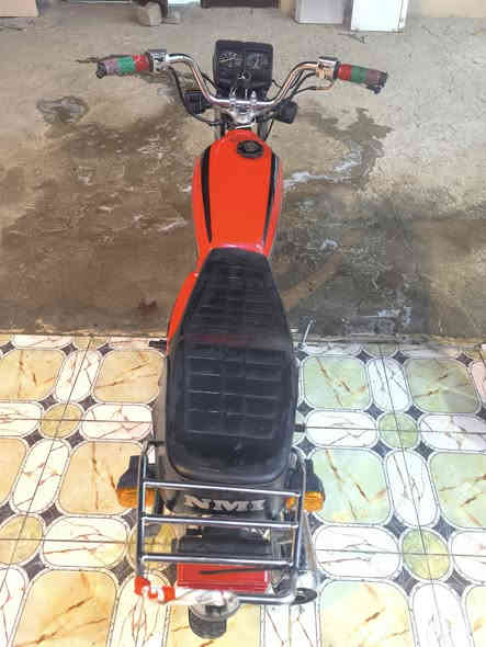 دراجه للبيع نامه ادوات مكفوله من سرقه مبدل بستم بيها كهربايات شغاله سعرها 550 مجال قليل مكاني سفوان ***********
