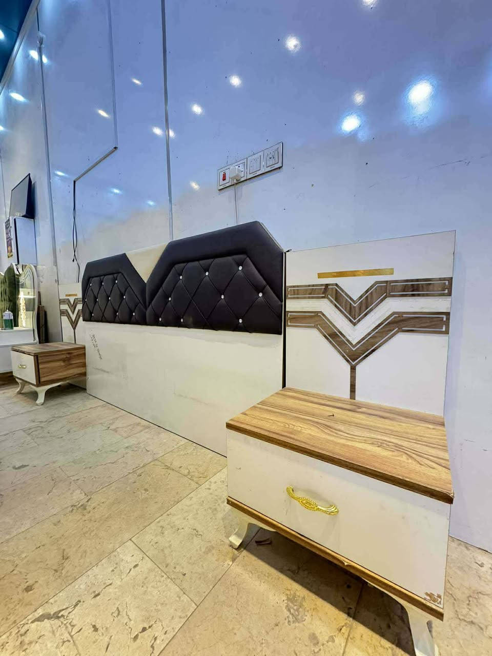 غرف تركي نظافه فول كلمن وسعرهه انسب الاسعار يمنه شراي سوي سكرين وت خاص بيع مستعجل نجف


**إذا كنت صاحب هذا الإعلان وتريد حذفه لأي سبب، رجاءا أرسل رسالة إلى الدعم الفني**