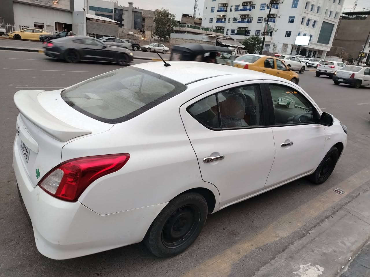 السلام عليكم
نيسان سني 2017 رقم بغداد باسمي مكفولة من الصبغ والضربه والتبديل بيهه مكانين بارد فقط كير محرك تبريد مكفولات
السعر 95$
***********
