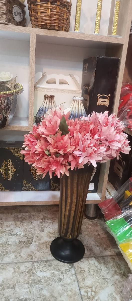 سوق المسقف قرب مجمع آل ياسين 
الفرع الثاني مقابل جاسم ابو مصطفى للعبي النسائيه 
للاستفسار الاتصال بالرقم ***********
19871987

بإدارة.حسن حبيب ميزي
