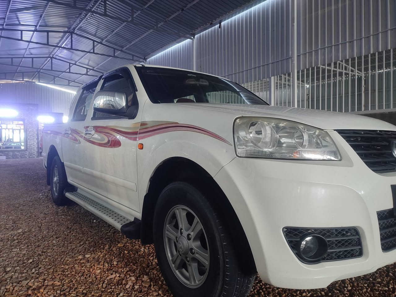 كريت ويل 2018 رقم بغداد سنويه جديده مشروع وطني تحويل باي وقت 
كفاله عامه من كلشي ماشيه 96 دواخل عالشركه كير محرك ممفتوح جاهزه علااخر حبايه جديده وبلخير عالياخذه
رصعه صغيره بلجاملغ مبينه وبس 
مكاني بابل الحمزه الغربي سعره السياره ب95ورقه قفل بدون عمله تفيدك شايف خيره 
***********
