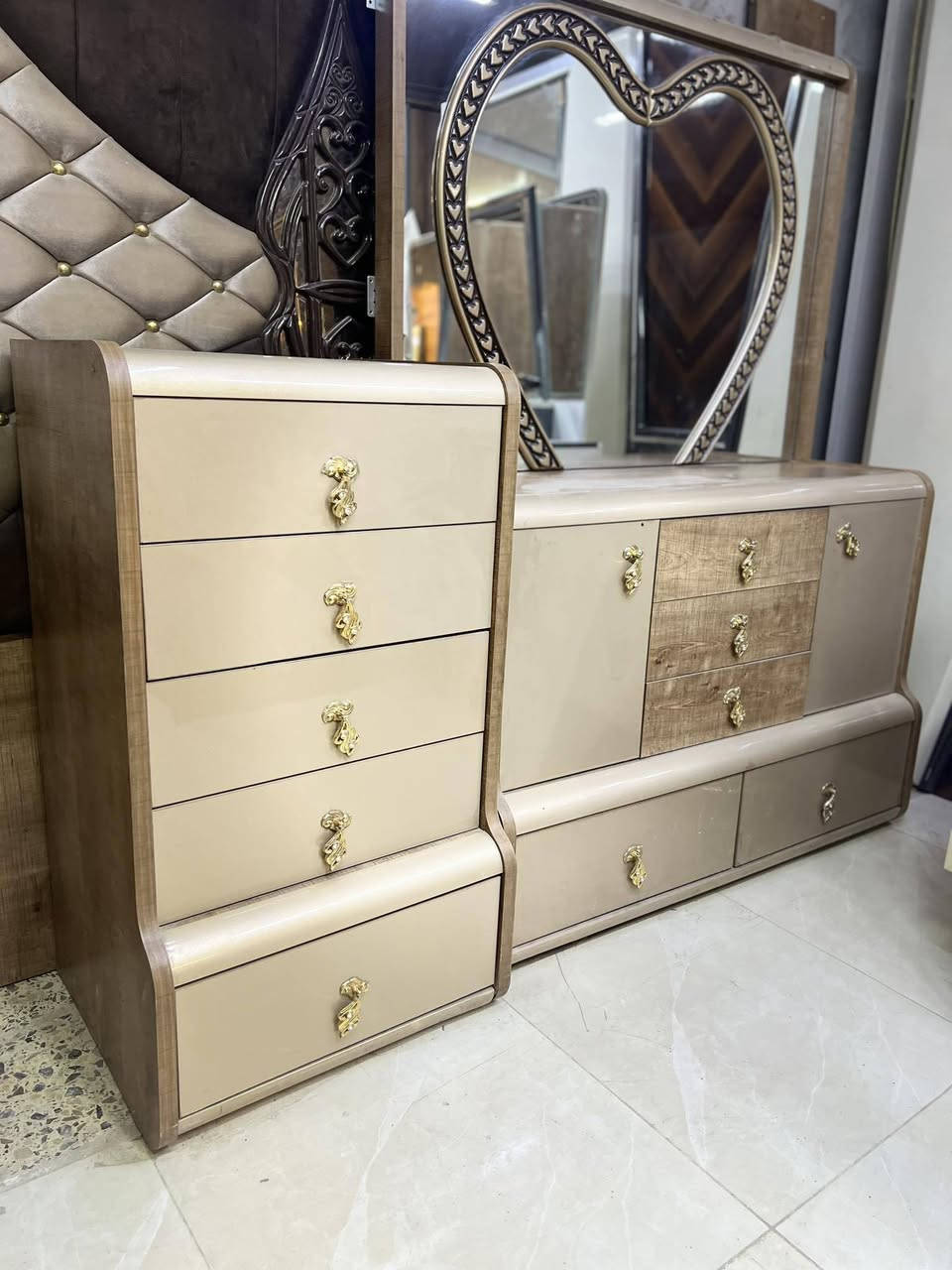 غرفه تركيا
النضافه 85 ٪
تخفيضات بالسعر لمده اسبوع😍
الشد 🔧🪛🛠️ونقل مجانآ🛻🚛 داخل بغداد فقط
لا يوجد توصيل محافضات الحجز واتساب فقط ***********
