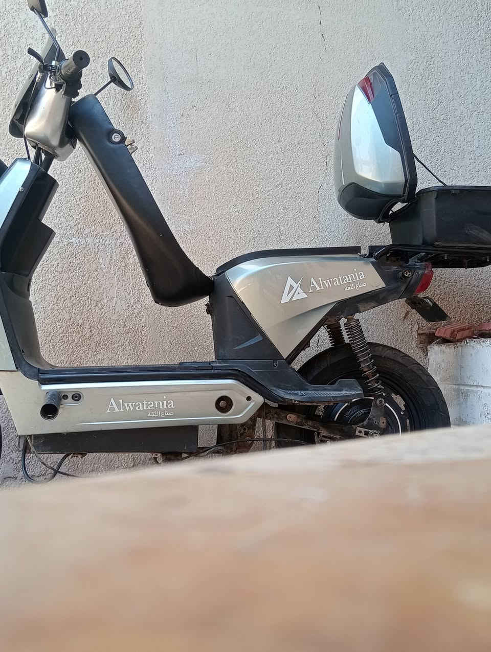 السلام عليكم ورحمة بطاريات 
***********
***********
هذا قفله قفله السعر قفل نهائيا 
السعر 295
ولا احد راسلني على الماسنجر على الواتساب فقط
