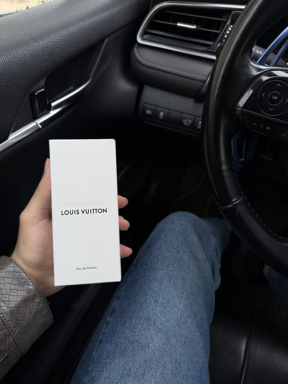 السلام عليكم .
عطور للبيع 
لويس فيتون ايماجنيشن سعره ٦٠٠ الف 
توسكوفات كورتن كول ٣٥٠ الف 
متوفرة ايضاً اكثر من ٥ ايتمات من عطور توسكوفات 🩵


**إذا كنت صاحب هذا الإعلان وتريد حذفه لأي سبب، رجاءا أرسل رسالة إلى الدعم الفني**