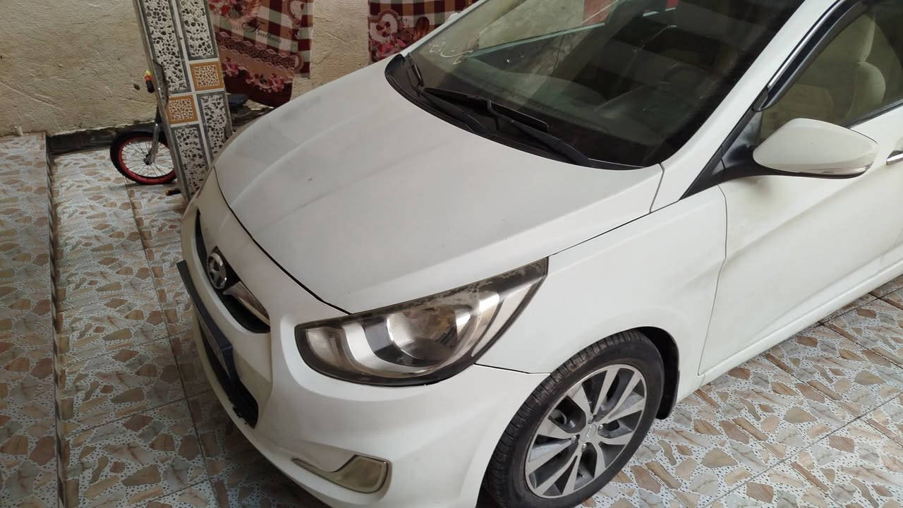 موديل 15 بيه ضربه بلجاملغ الخلفي والسعر 90وبيه مجال رقم ***********
