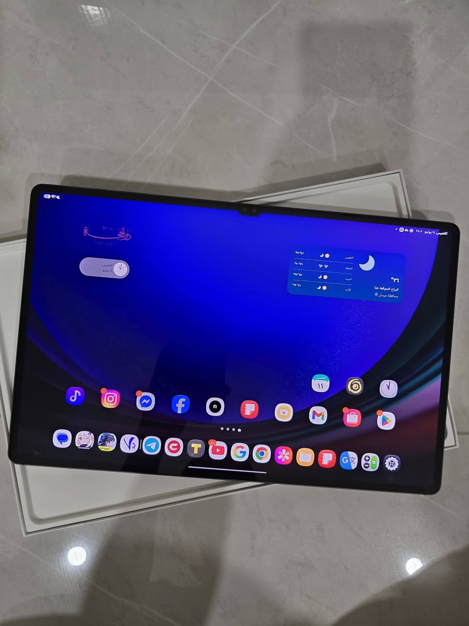 Samsung Tab S9 Ultra
المواصفات :
ذاكرة 512/12
شاشة 14.6 انش , AMOLED , 120Hz
معالج Snapdragon 8 Gen 2 (4nm)
بطارية 11200mA وشحن 45W

بقية الميزات :
مقاومة ماء وغبار
اربع سبيكرات
يدعم القلم (يجي وياه داخل البوكس) والكيبورد
النظافة 100% والبطارية حالتها ممتازة

المرفقات :
الكارتون الاصلي مع وصل الشراء
القلم الاصلي (وياه رأس احتياط)
الكيبل الاصلي 
كفر مغناطيسي ماركة Samsung اصلي من امزون
كفر يجعل ملمس الشاشة ورقي ماركة Samsung اصلي من امزون 
كفر ماركة spigen اصلي من امزون
كفرات عدد 2 اضافيات
ماوس + كيبورد ماركة Rapoo

السعر 1,250,000 الف وبيه مجال

المكان : محافظة ميسان 
الشراي يتواصل خاص على مود نرتب طريقة التوصيل


**إذا كنت صاحب هذا الإعلان وتريد حذفه لأي سبب، رجاءا أرسل رسالة إلى الدعم الفني**