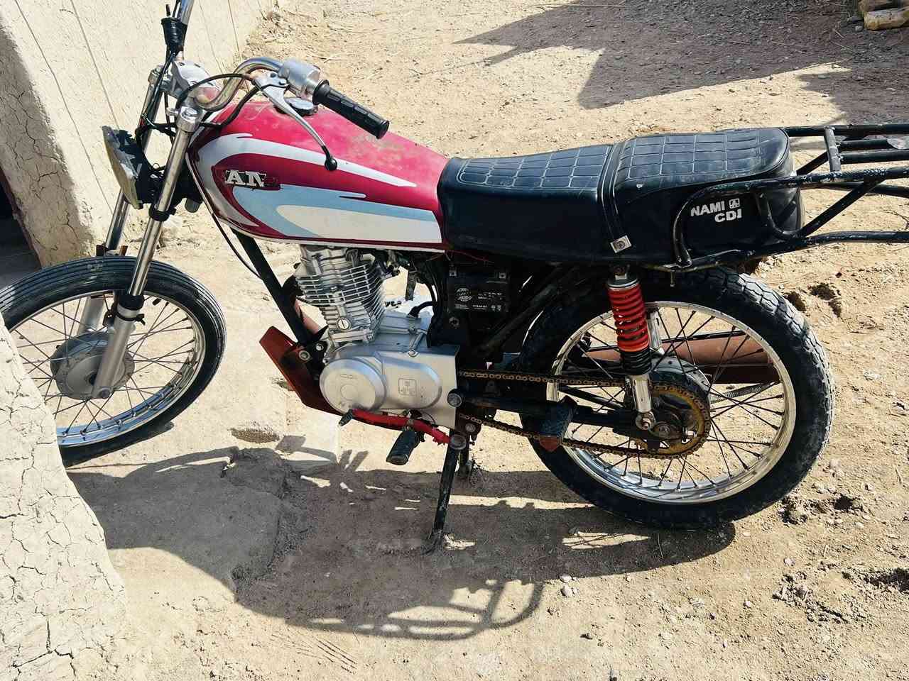 ادوات 23 دراجه جاهزه كهربائيات ومكينه 450 وبيها مجال
مكاني الهوير ***********
